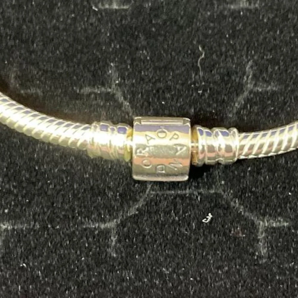 NWT Pandora Moments Barrel Clasp Snake Chain Bracelet 20cm - Picture 8 of 9